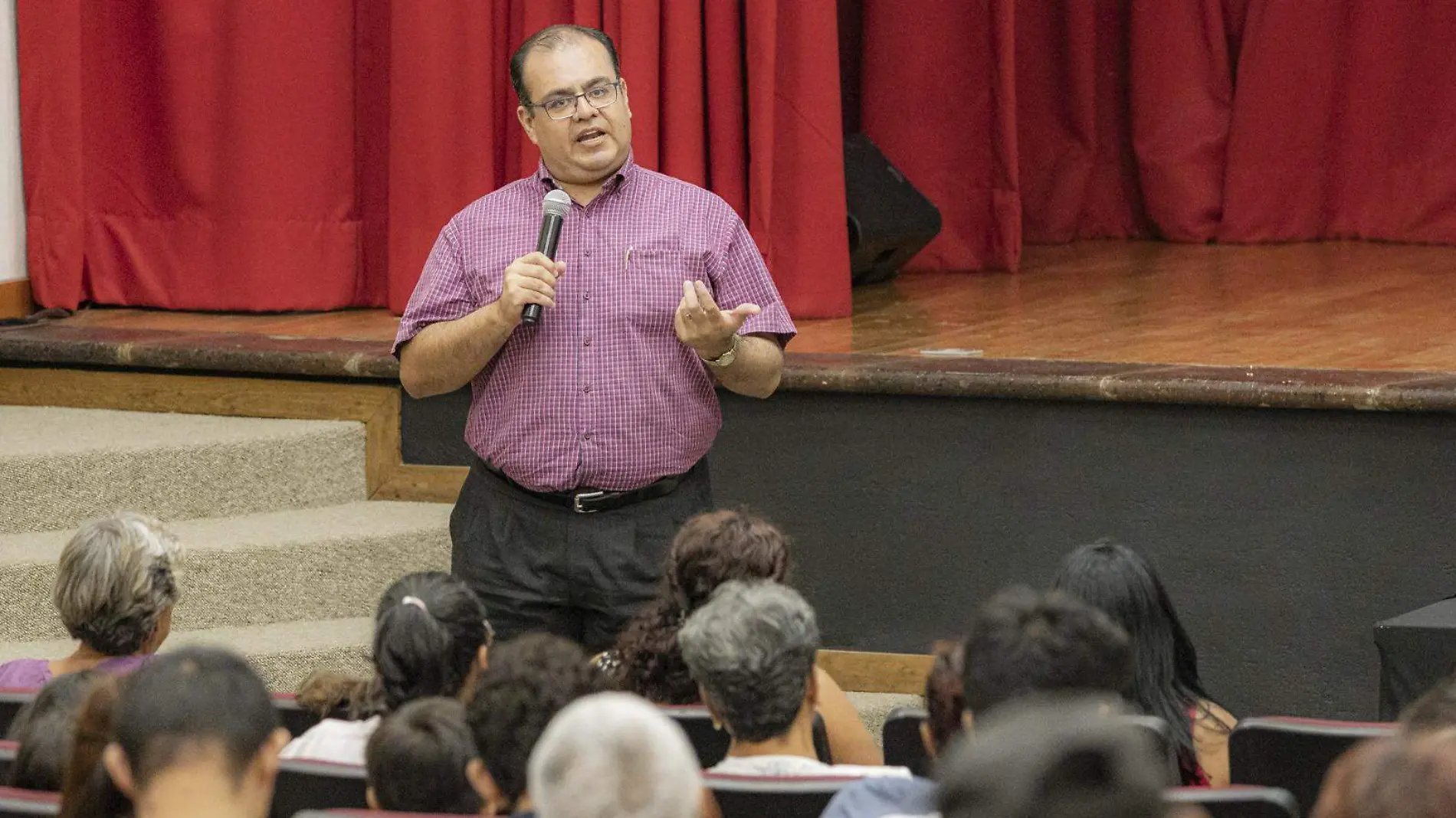 FOTO PRINCIPAL SJR Hubo un relato sobre la coronacion